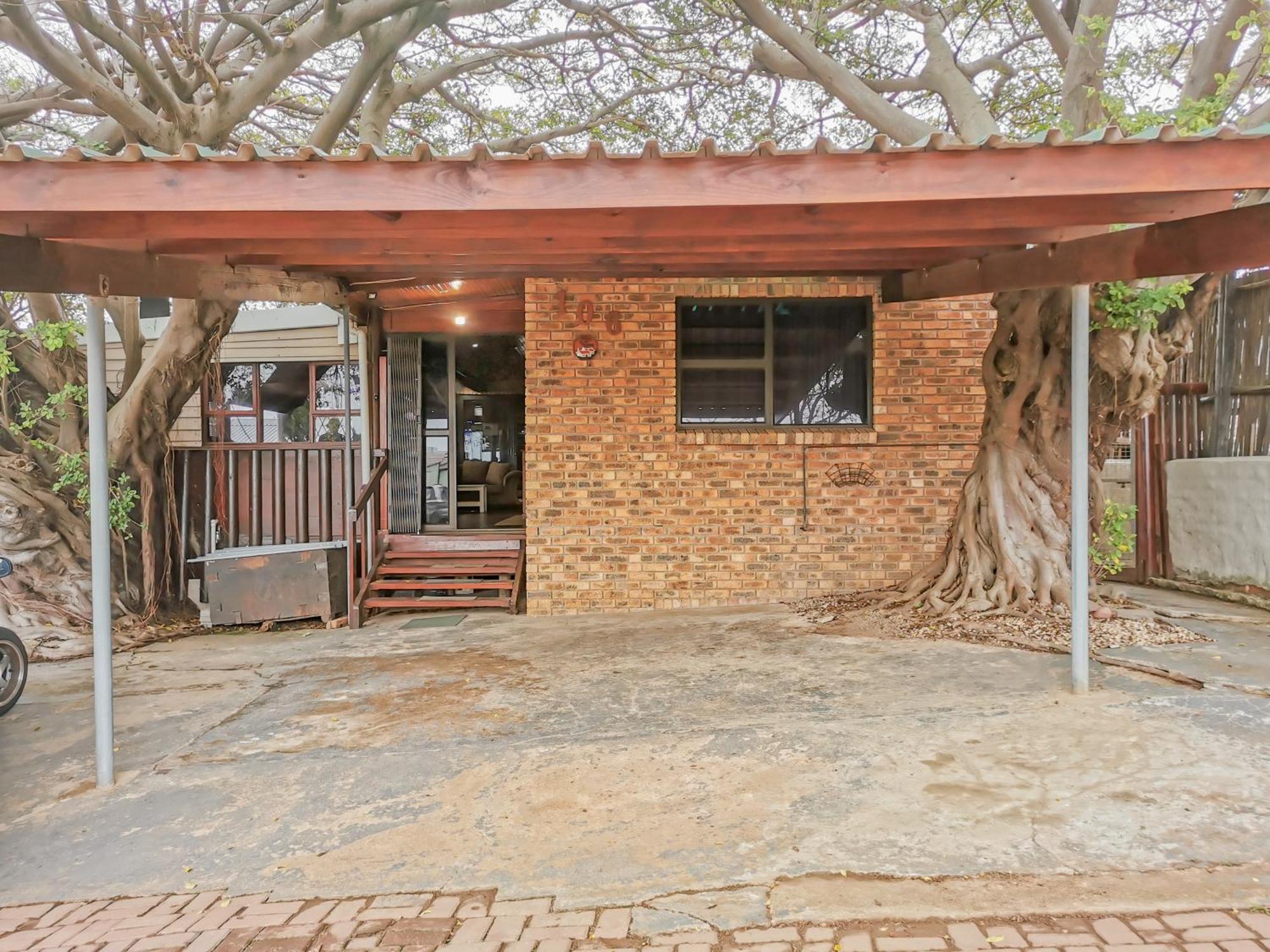 Seaviews Holiday Resort Jeffreys Bay Bagian luar foto